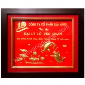 Khánh vàng Quà tặng tri ân khách hàng